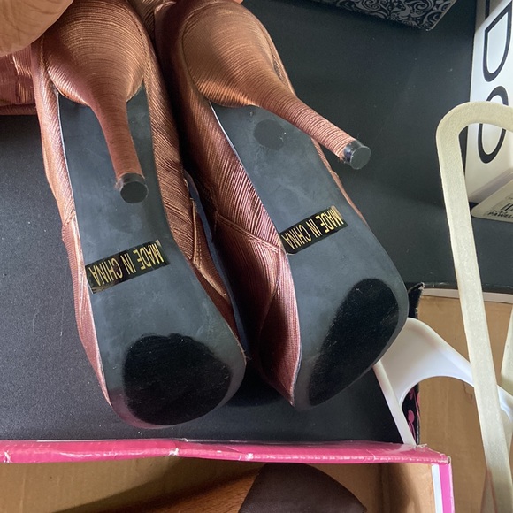 Machi-Minnie 3 brown boots new with box - Picture 3 of 8